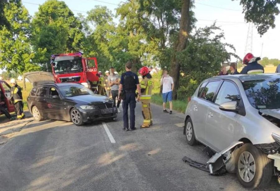 Wypadek w Lubaniu, jedna osoba poszkodowana.